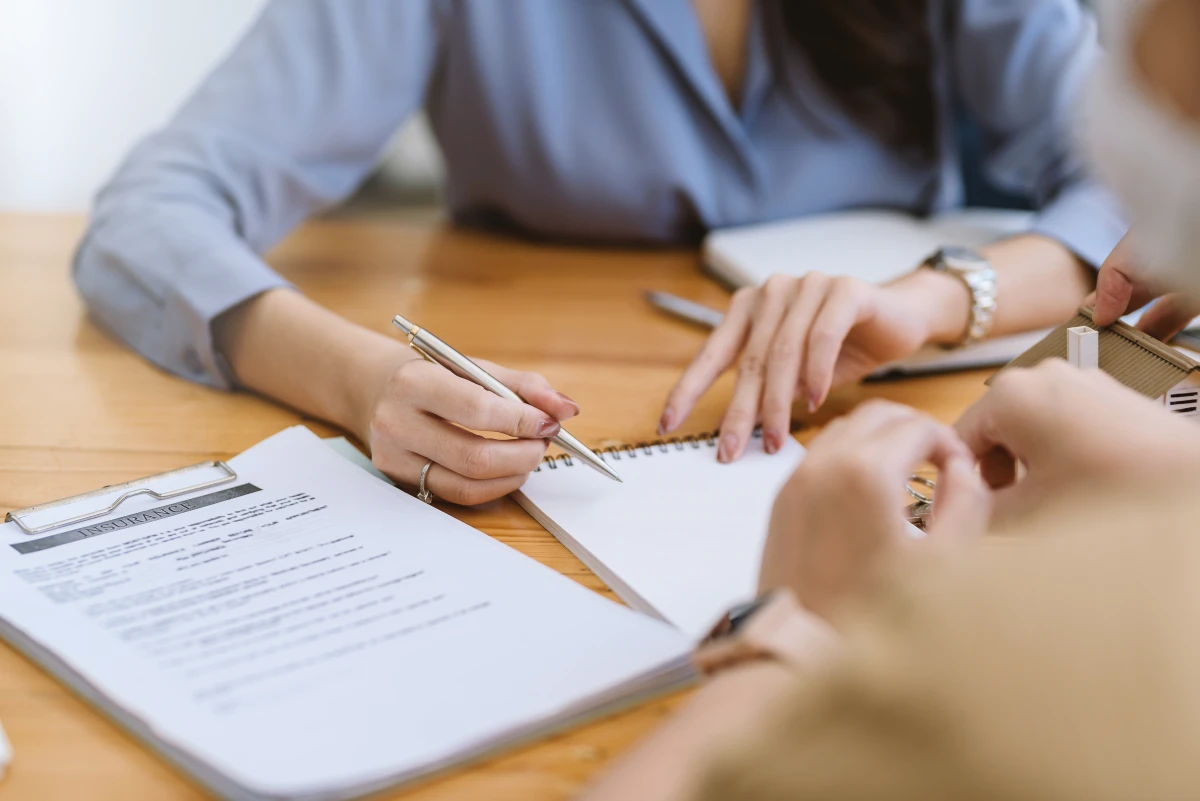 Les obligations d'assurance en entreprise: ce que tout dirigeant doit savoir